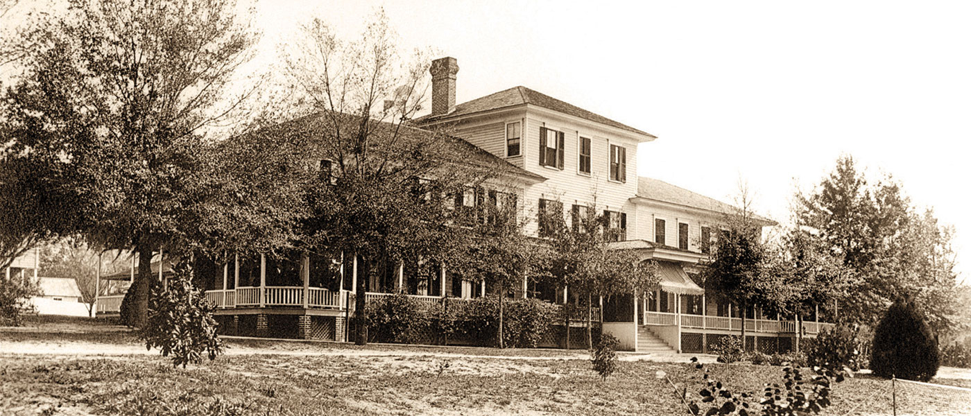 Lakeside Inn 1906